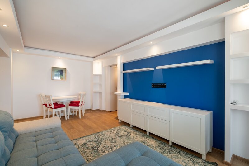 Banu Manta 18, adiacent Piata Victoriei, comision 0%.